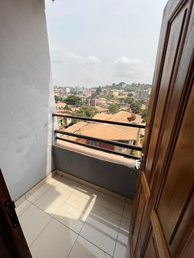 דירות Yaoundé Les Logis De Nouvelle Route Bastos מראה חיצוני תמונה