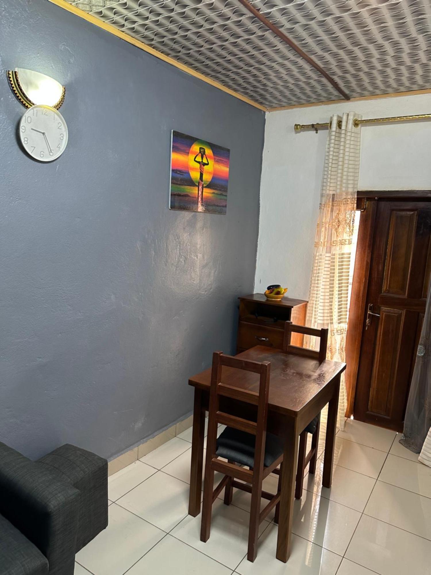 דירות Yaoundé Les Logis De Nouvelle Route Bastos מראה חיצוני תמונה